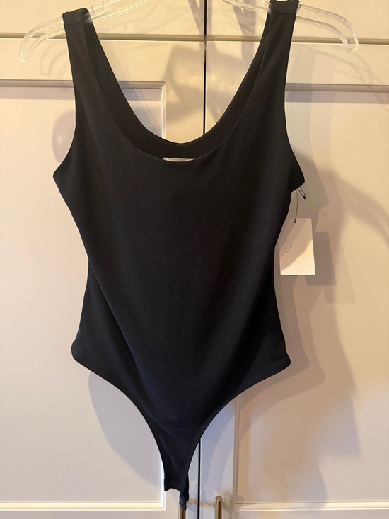 Leith Tops - Leith Black Scoop Neck Bodysuit small